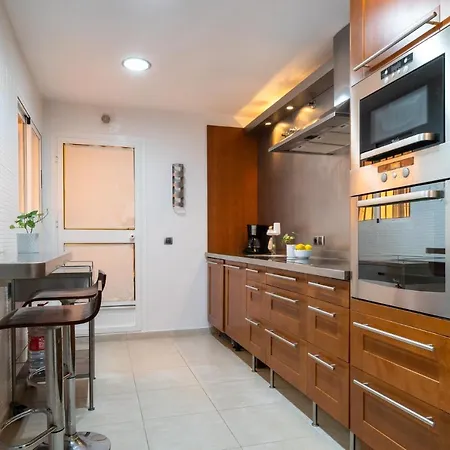 29 Close To The Beach, 2 Bedroom Sabinillas Manilva Andalusia *