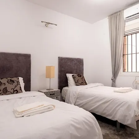 29 Close To The Beach, 2 Bedroom Sabinillas Manilva Andalusia * San Luis de Sabinillas
